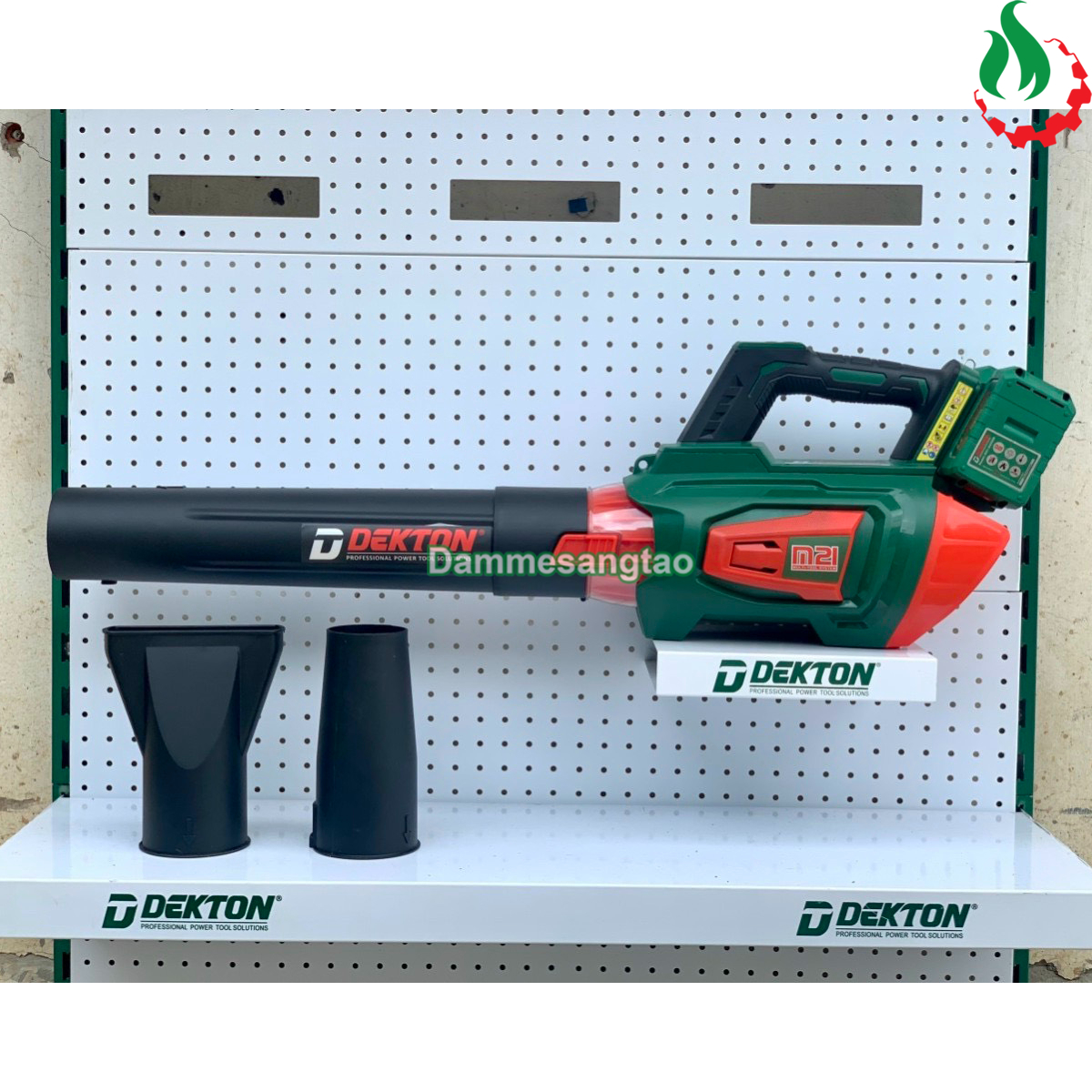 Máy thổi bụi pin 42V Dekton M21x2-TB01BL