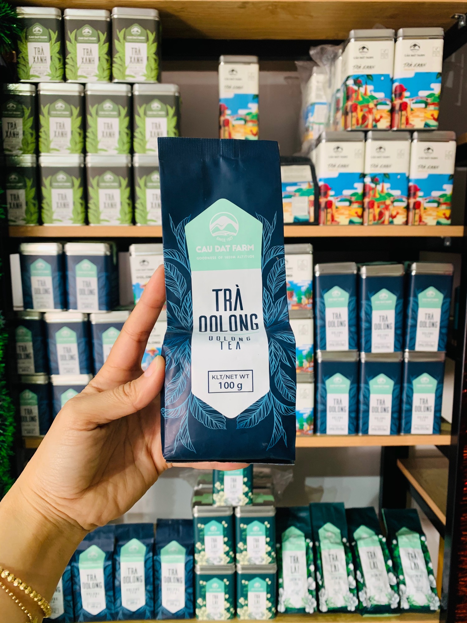 Trà Ôlong Cầu Đất Farm bao thiếc 100gr (gói)