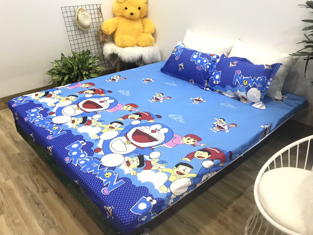 Set Ga Gối Cotton Poly Mẫu Doremon p3 ( gồm 1 ga + 2 vỏ gối )