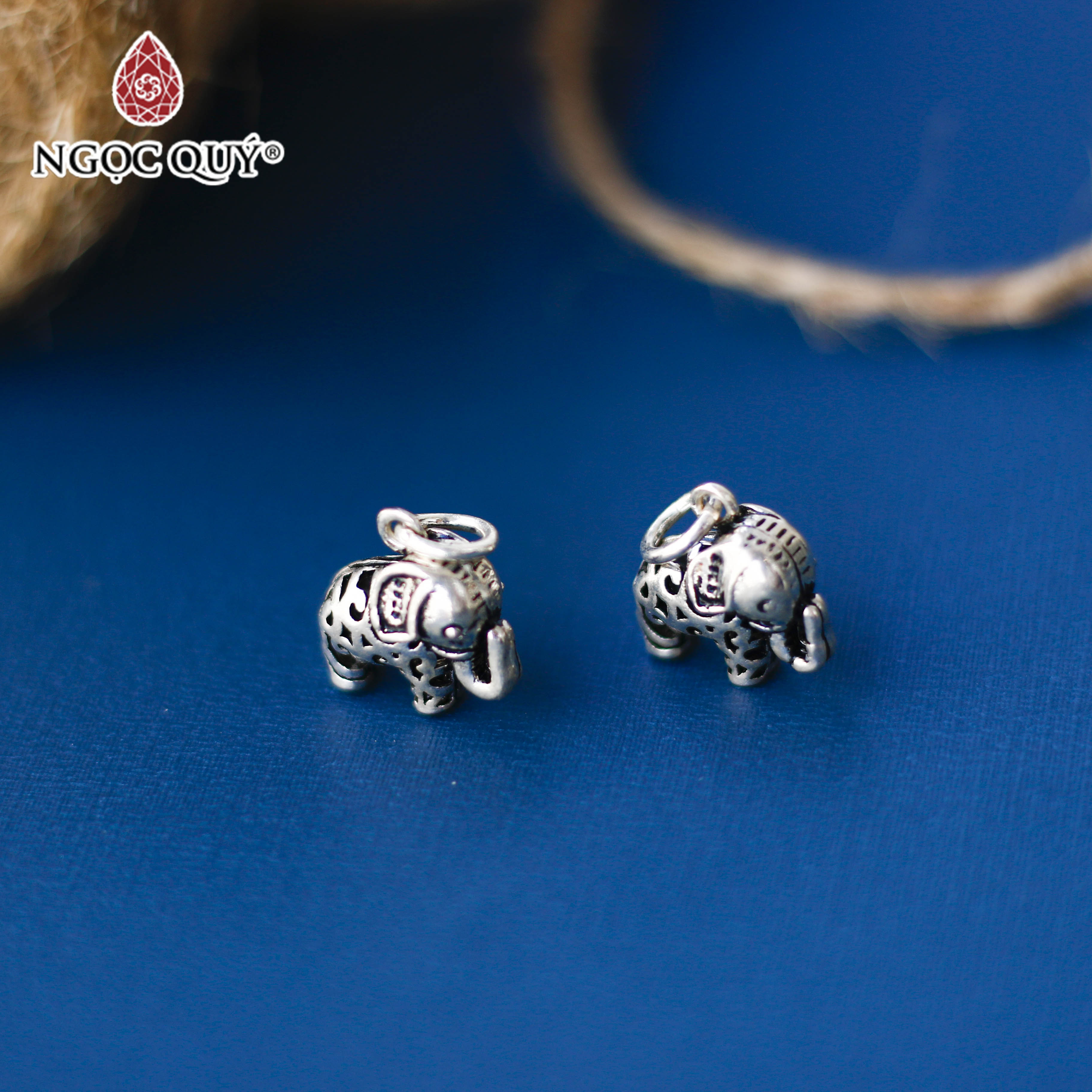 Charm bạc con voi treo - Ngọc Quý Gemstones