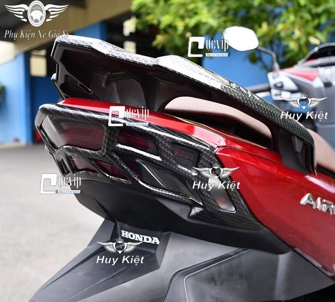 Ốp chụp lái đèn hậu airblade ab 2023 đời mới 160cc, 125cc, airblade 2020 - 2023 carbon ms2489