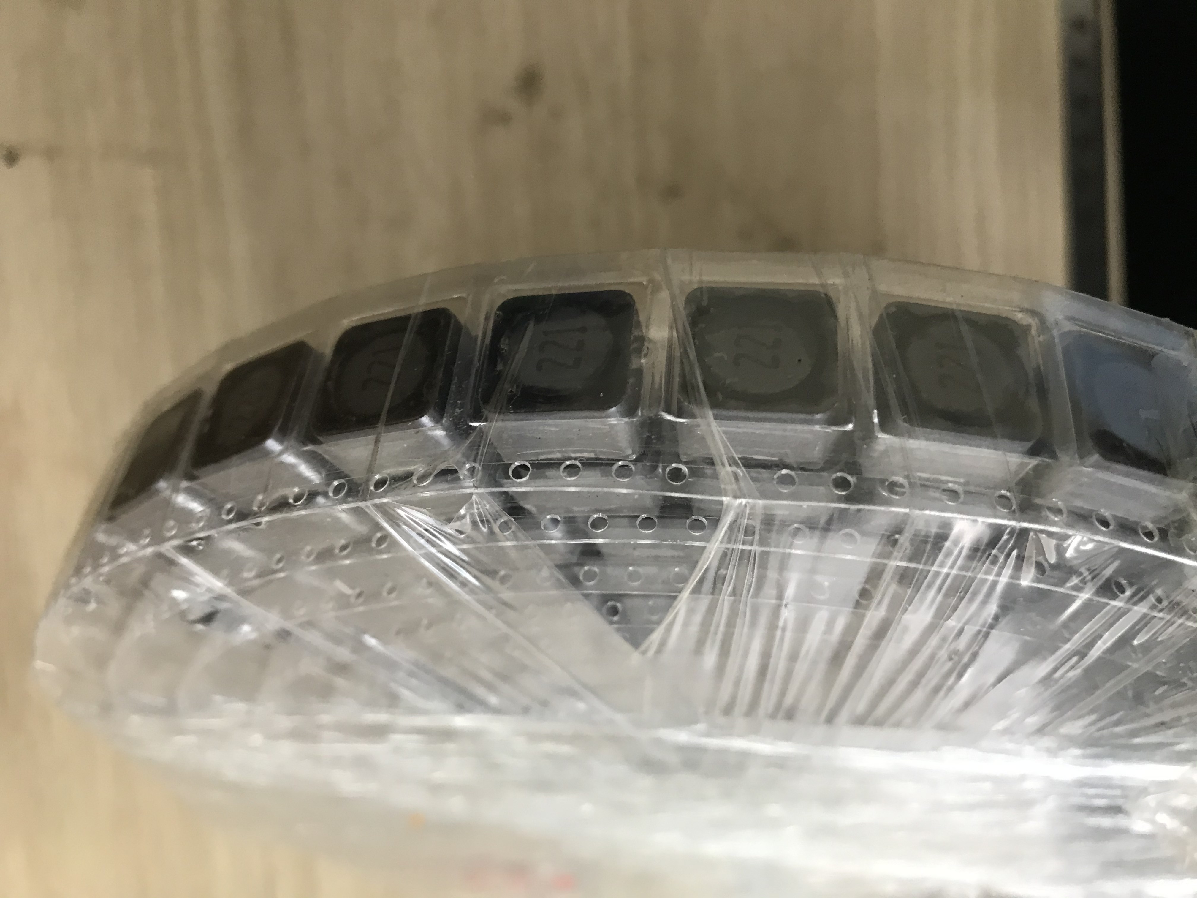 [3 CÁI] Cuộn Cảm Dán CD127 220uH [221] [SMD Dán]