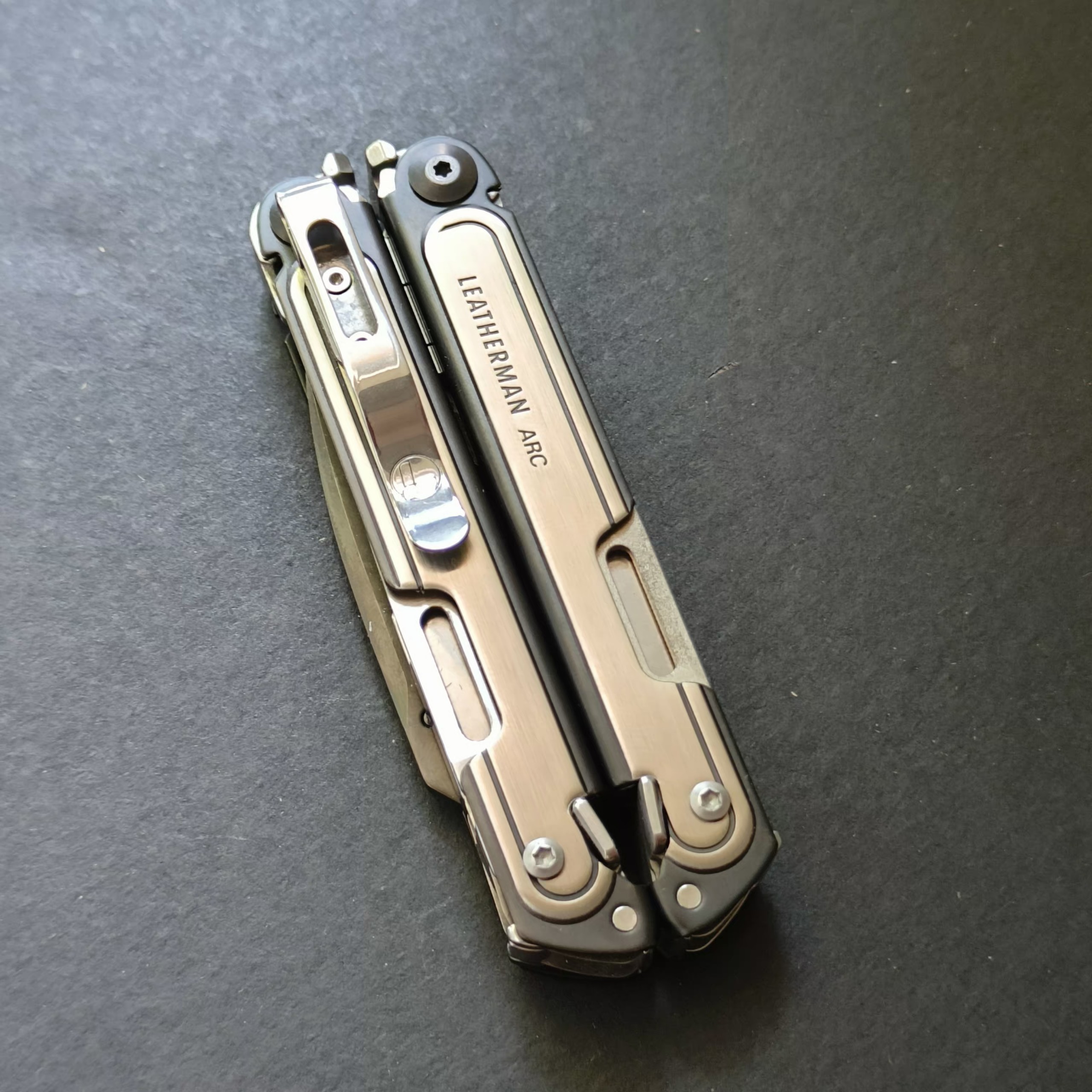 Kềm đa năng Leatherman ARC - Nhập Mỹ
