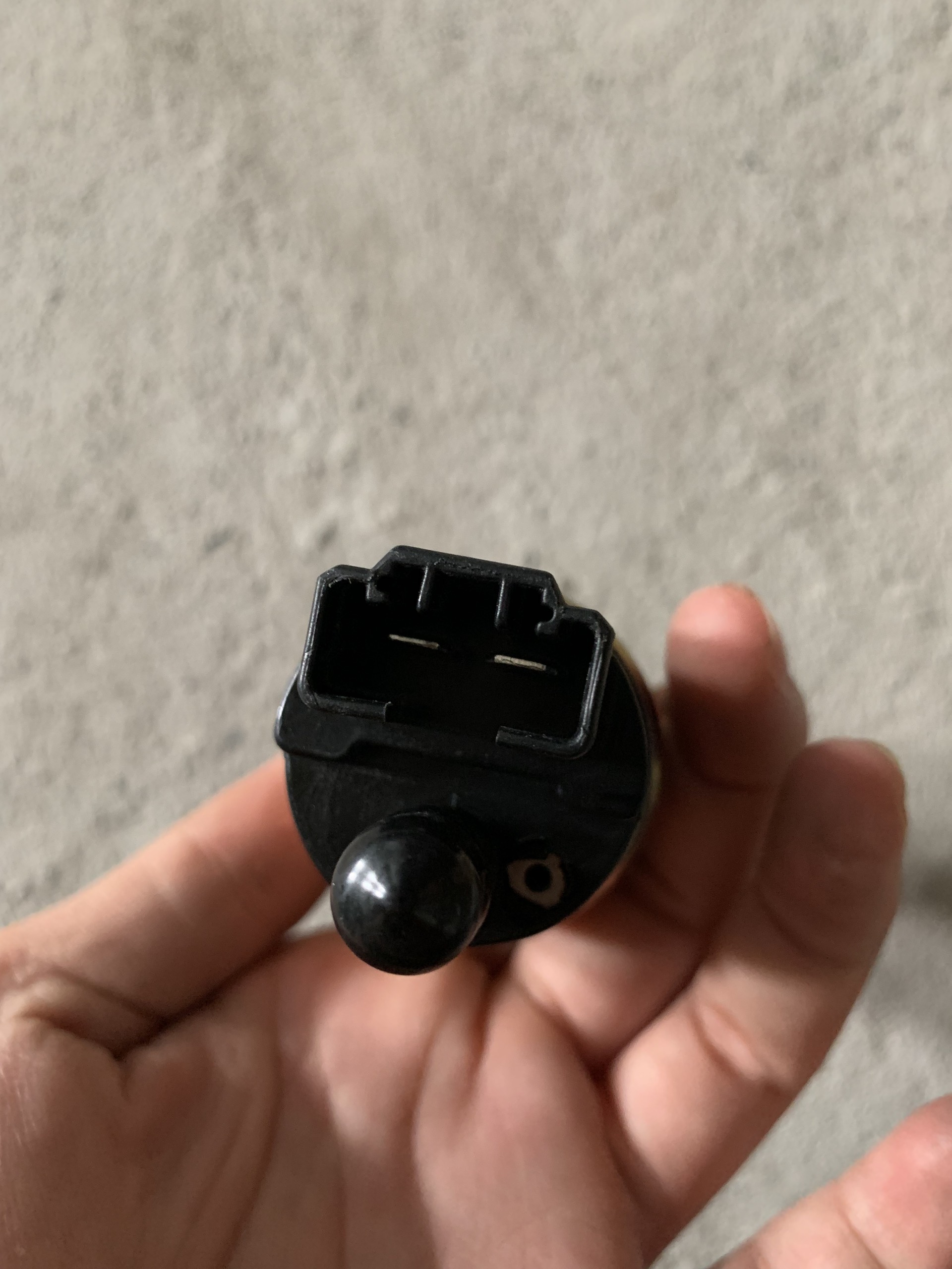 Bơm xăng tõm vàng 5 tạ vinaxuki