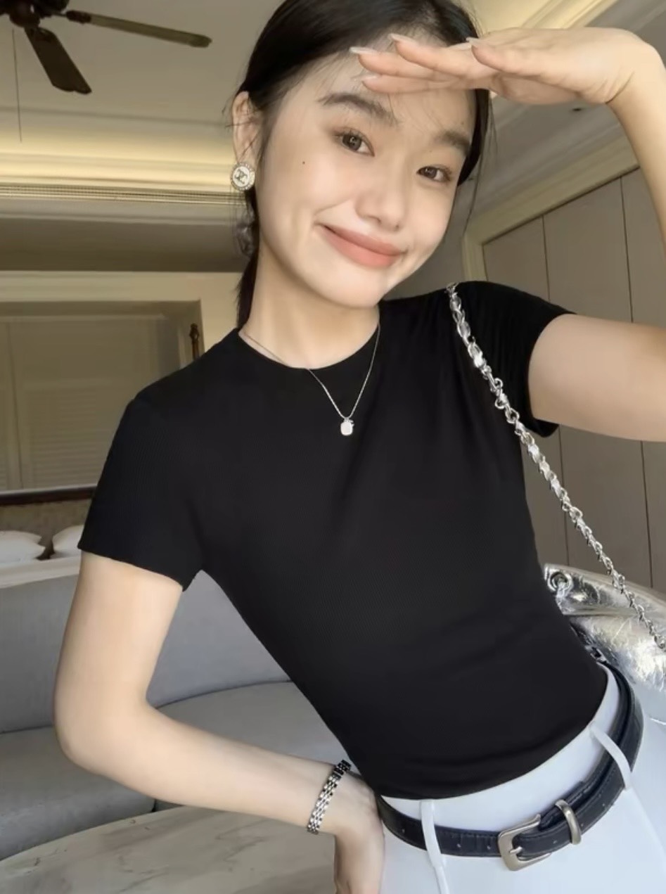 Áo thun babytee form ôm body chất co dãn - 247StoreFashion - Aothuntron279_P0K32