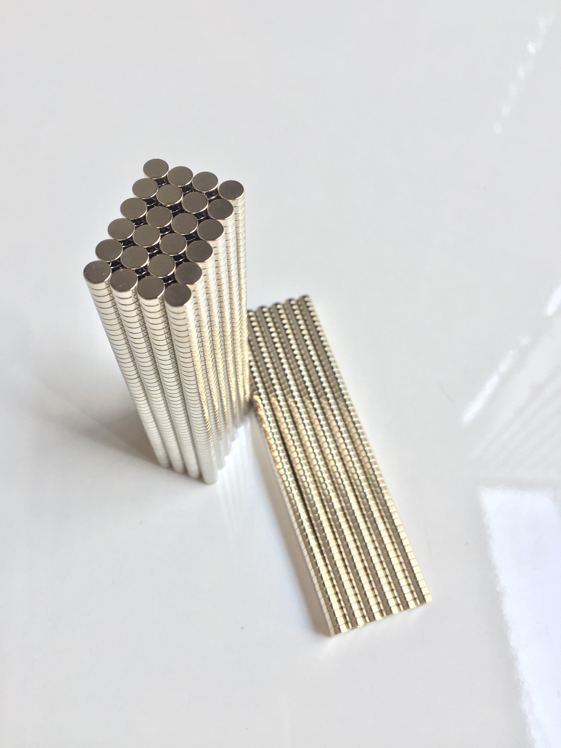 [HCM]Viên Nam Châm Trắng 5x2mm ( Từ Tính Hút Cực Mạnh ) N38 Nam Châm Đất Hiếm NdFeB