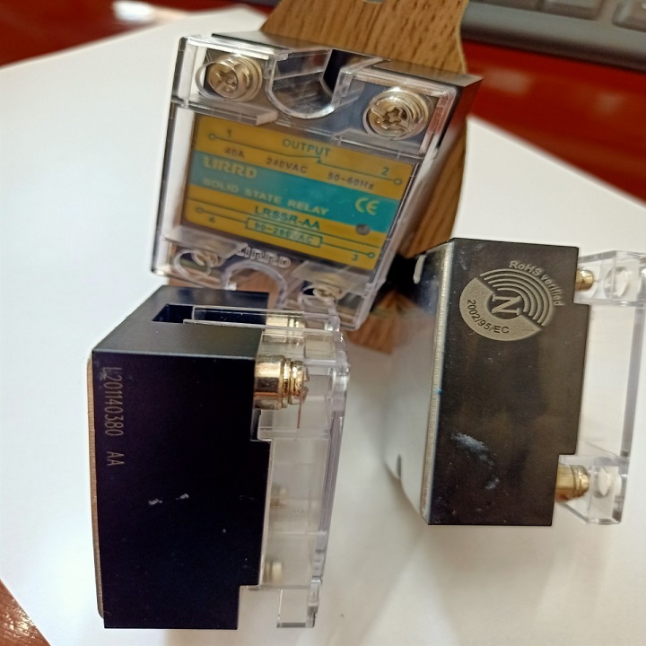 RỜ LE BÁN DẪN SSR 40A-LIRRD - AA