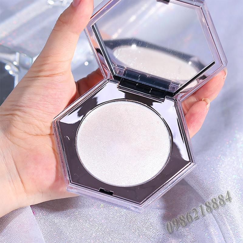 Phấn bắt sáng Guicami Diamond Bomb DBG14