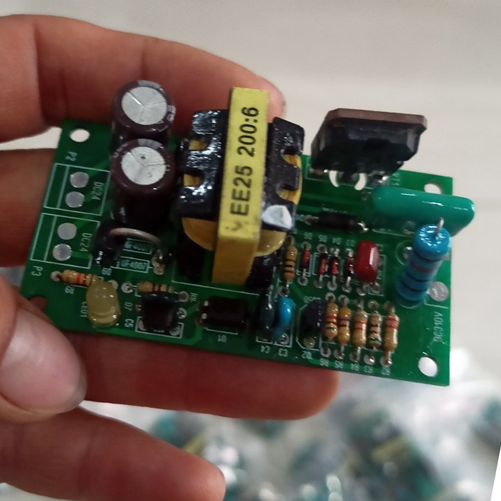 bo nguồn 24v đơn  dùng biến áp 200:6