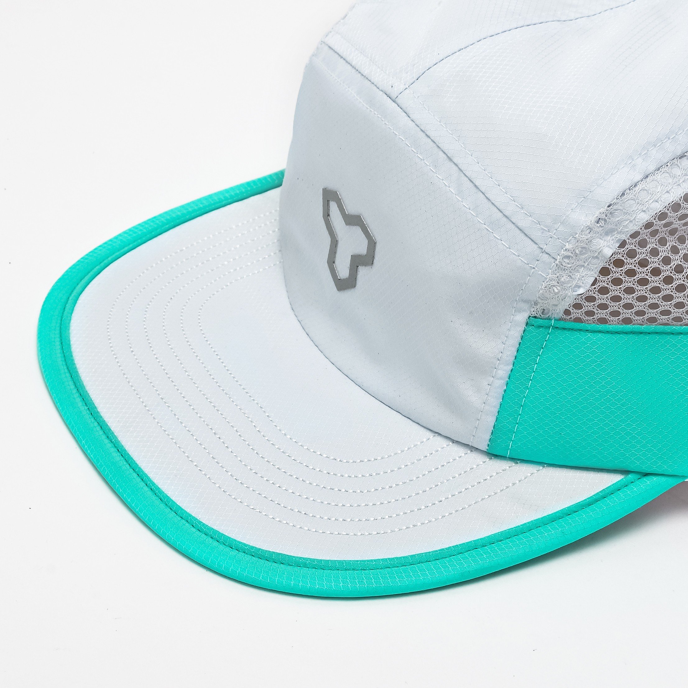 MŨ THỂ THAO CHẠY BỘ MOTIVE RUN CAP