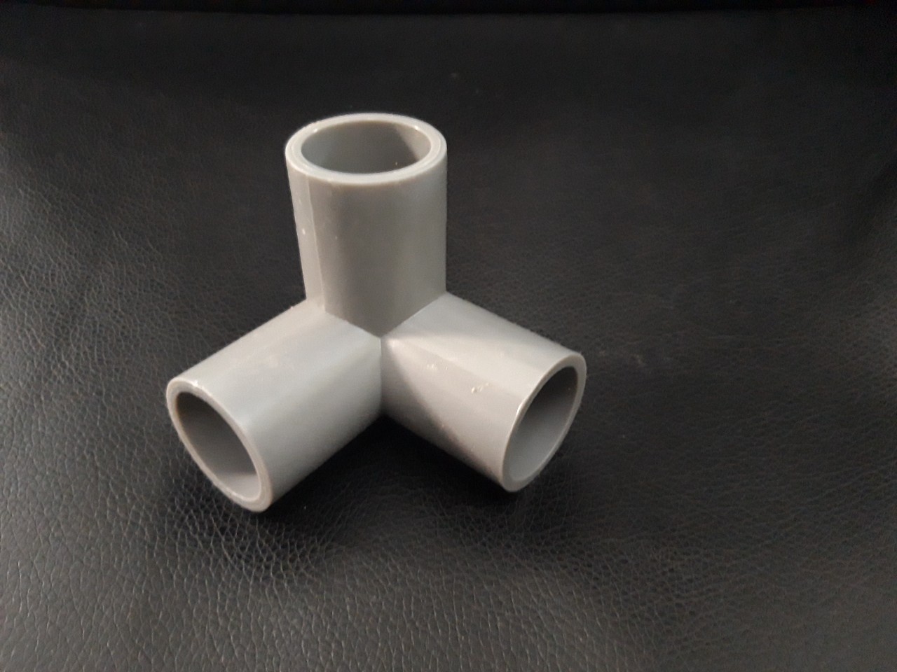 Set 2 cái Co góc 3 hướng, co góc 4 hướng phi 34