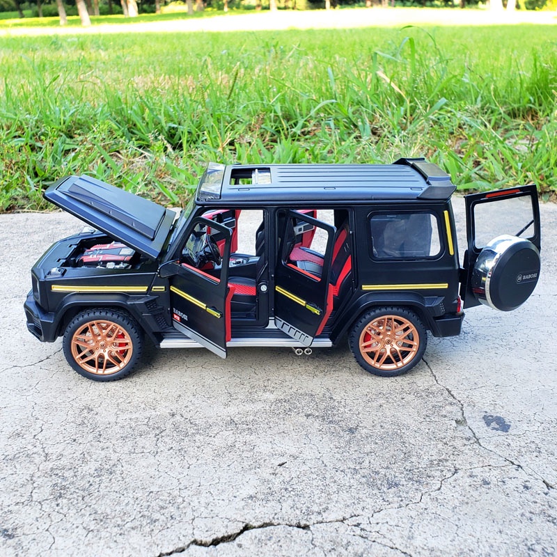 Xe mô hình Mercedes Brabus G700 1:18 Weituo