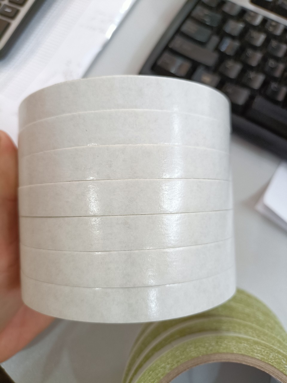 10 cuộn băng keo 2 mặt vàng 12mm x 9m