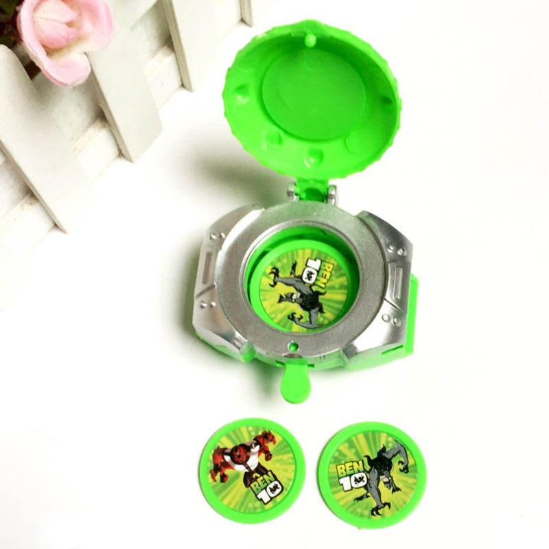 Đồng hồ Ben 10 chiếu hình nhân vật 3D siêu hot