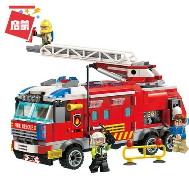 Bộ lego Enlighten 2807 mô hình lắp ráp xe cứu hỏa.