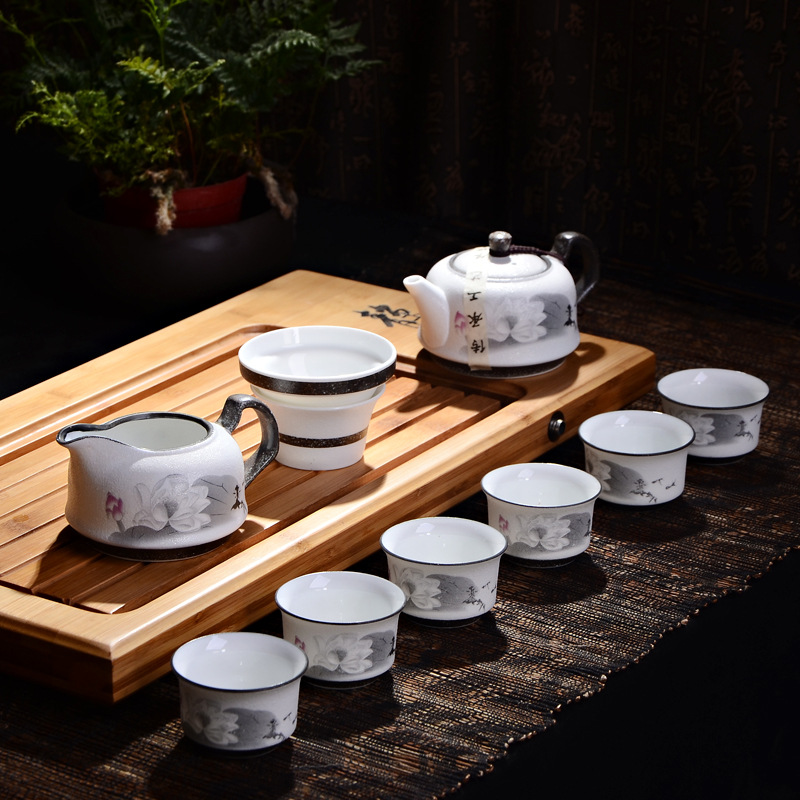 Bộ ấm chén sứ pha trà đạo (đầy đủ như hình)