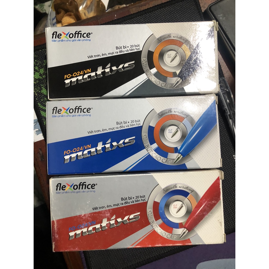 Bút bi TL-024 nét 0.7mm Chính Hãng (20 cái/1 hộp)