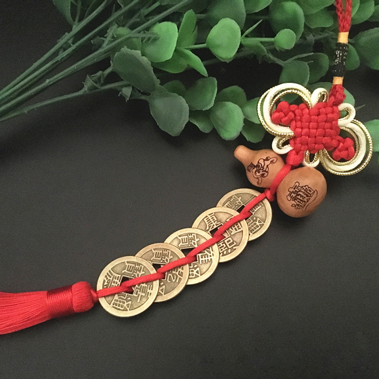 Dây treo xe ô tô - Dây treo phong thủy hồ lô Ngũ Đế bằng gỗ đào - Tua rua đỏ