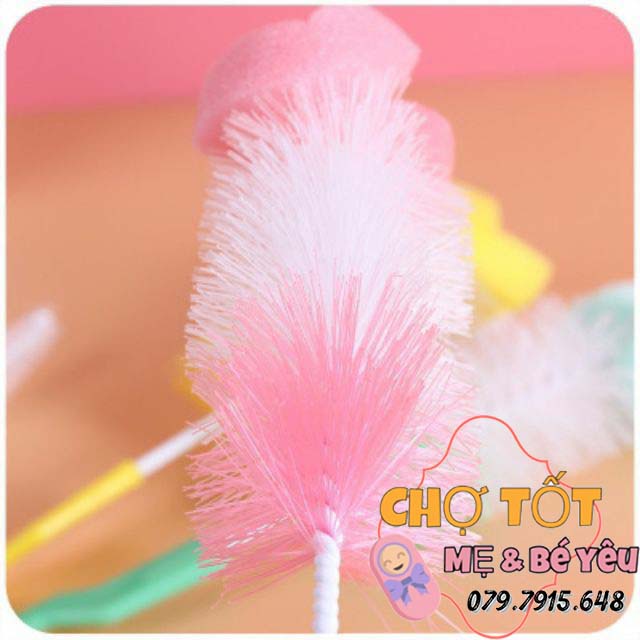 Cọ Rửa Bình Sữa Và Núm Ty 2 Chi Tiết Đầu Mút