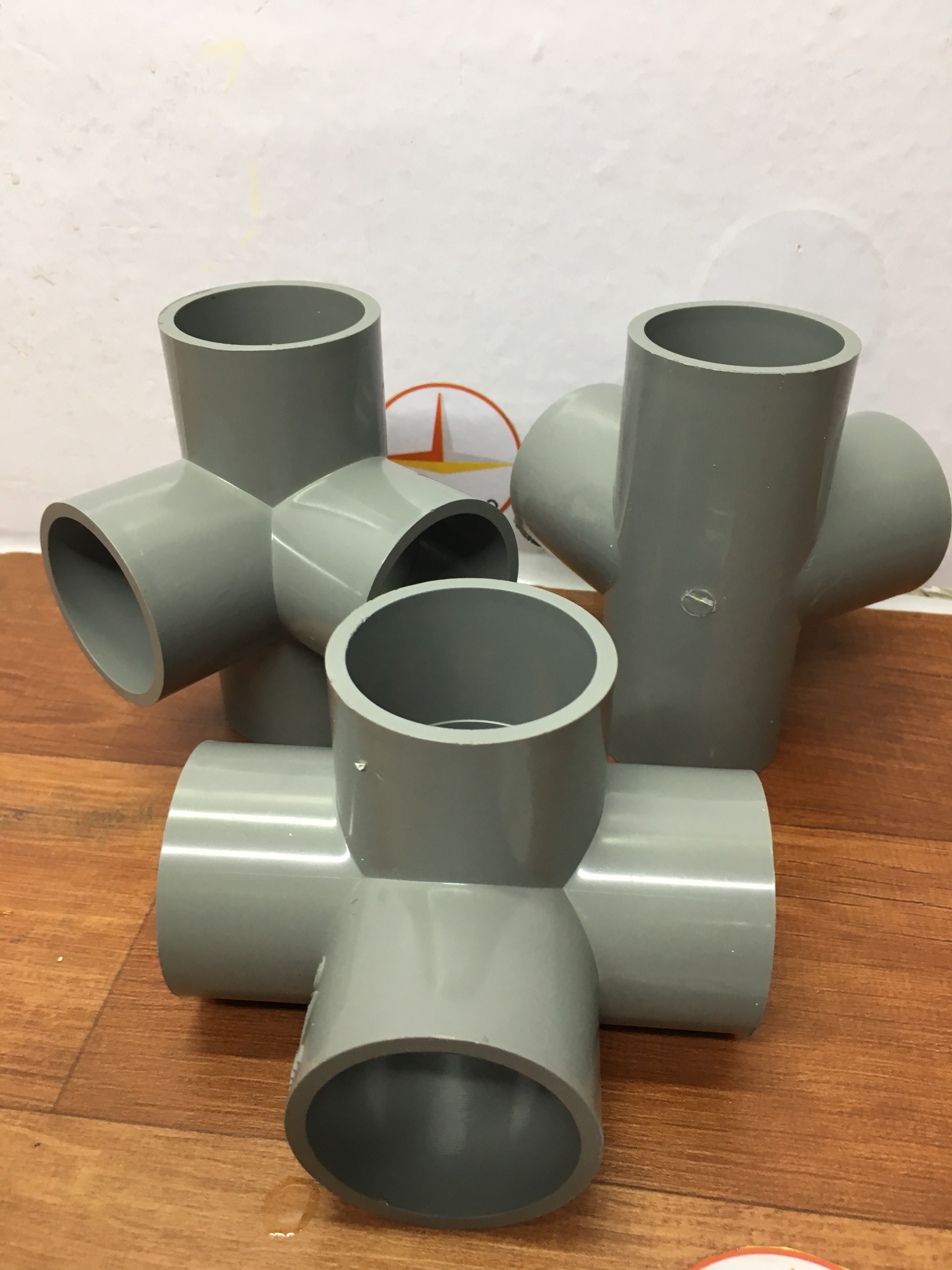 Co góc, co 4 hướng( Chữ thập góc ) phi 42