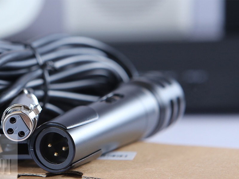 Micro DM-1200 TOA. mic karaoke. mic đa hướng