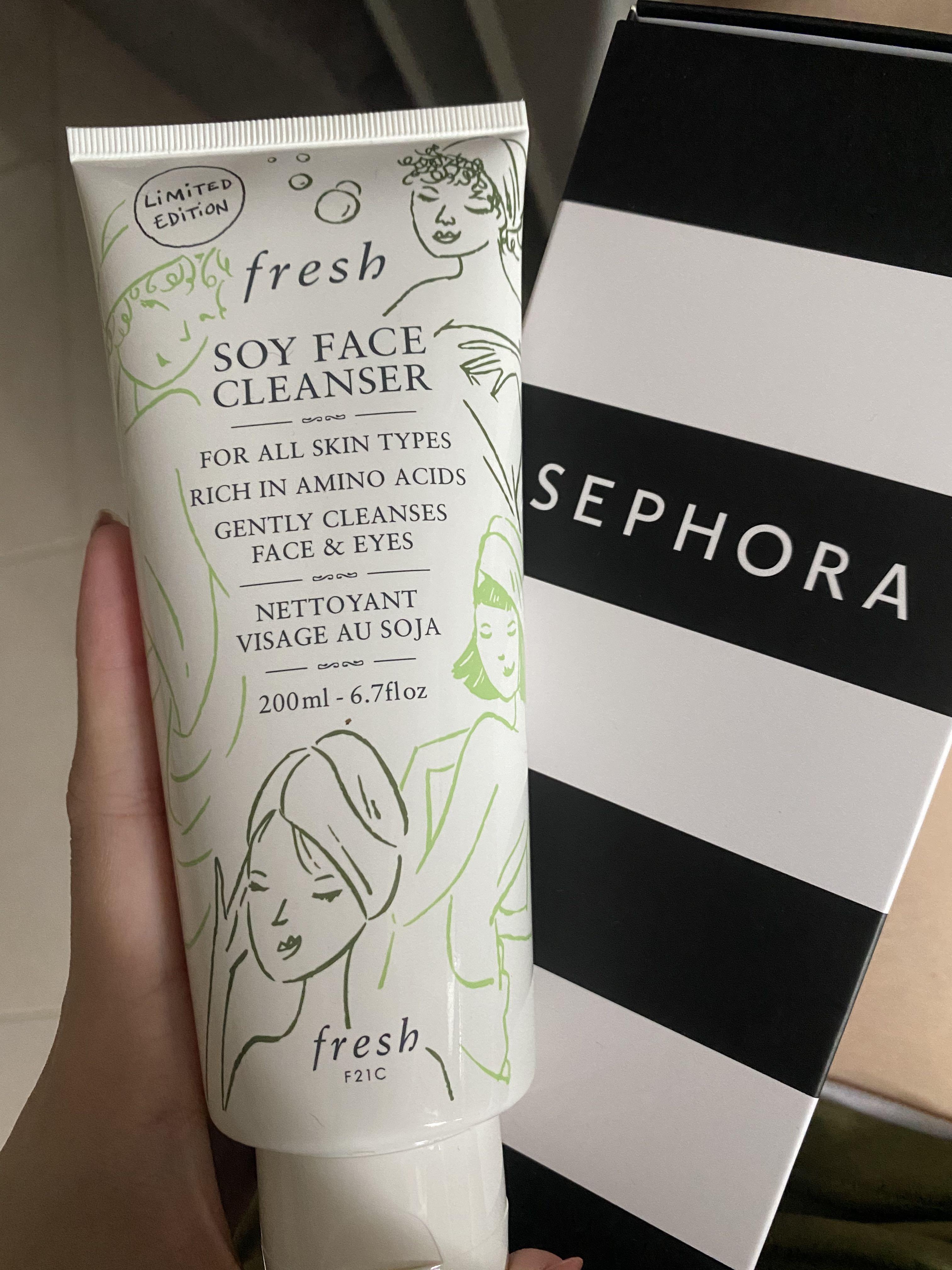 [HCM][Bill Us] Sữa Rửa Mặt Fresh Soy Face Cleanser 200ml - 400ml