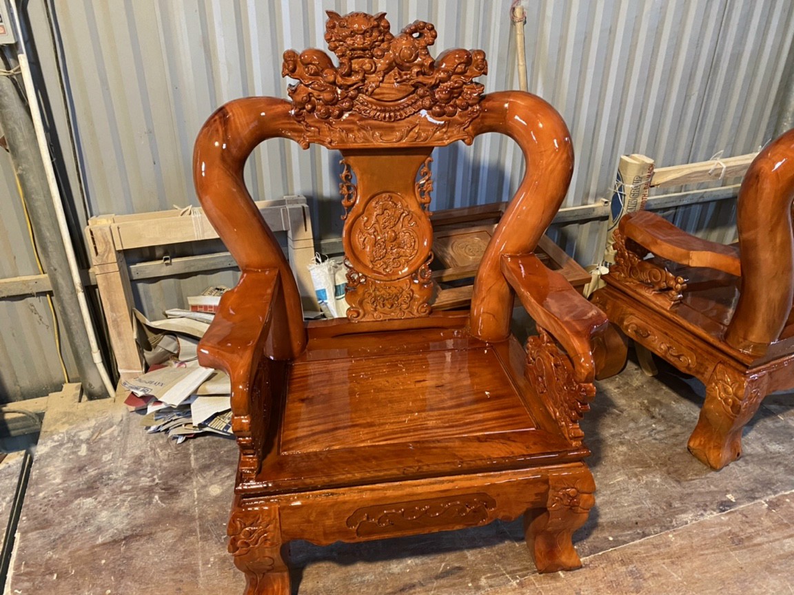 Bộ bàn ghế gỗ lim