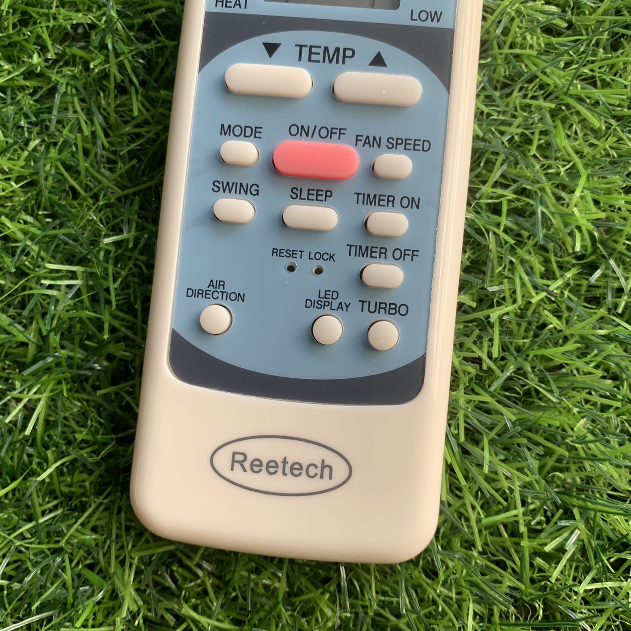 Điều khiển điều hòa Reetech máy lạnh reetech - Hàng sịn [ tặng kèm pin ]