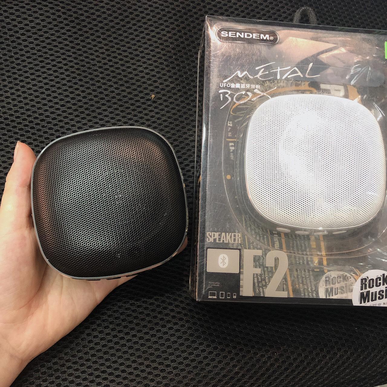 LOA BLUETOOTH SENDEM F2