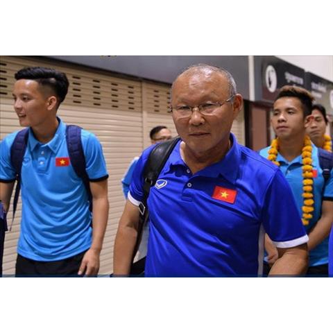 áo di chuyển Việt Nam