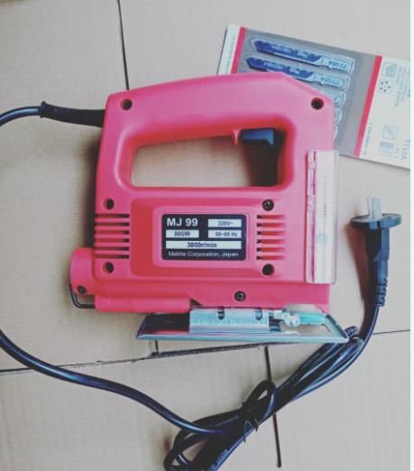 Máy cưa lọng Makita MJ99  may cua long