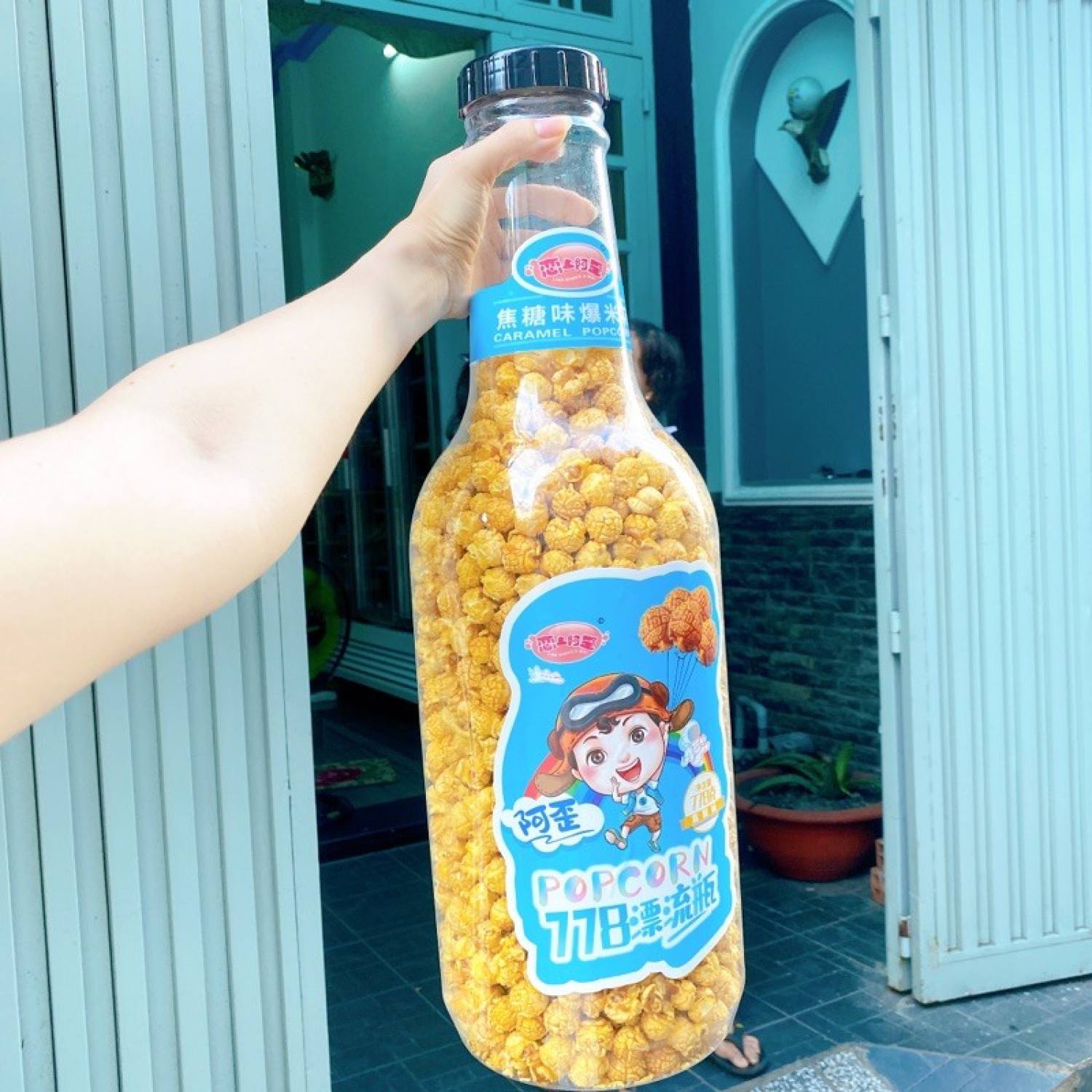 Bắp Chai Siêu To Khổng Lồ 2 Vị (Chai 888gram)