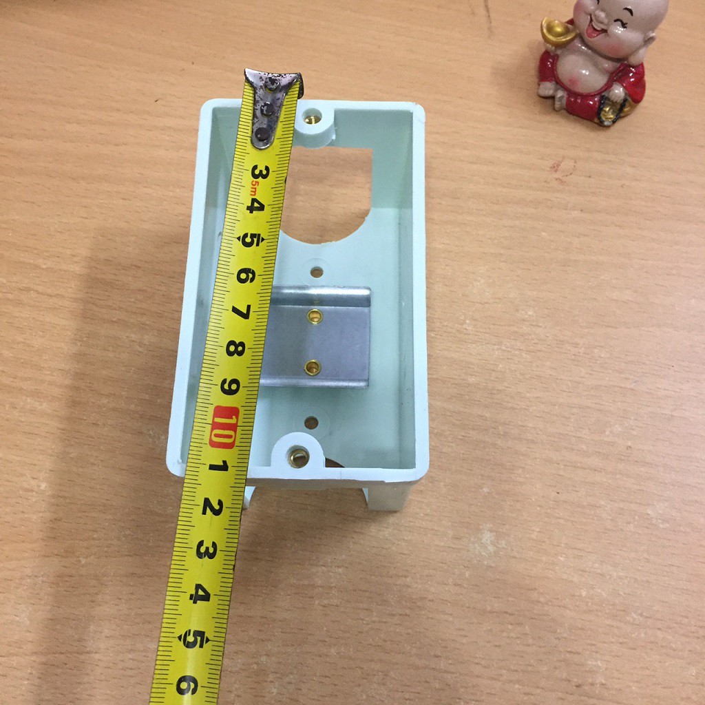 Đế âm có ray dùng cho CB 2P Sino