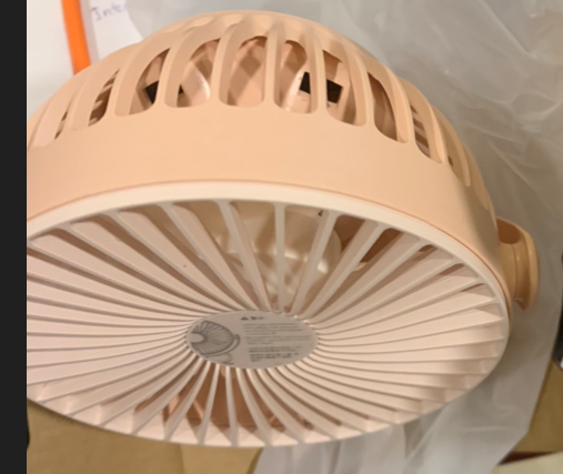 Quạt mini để bàn xoay 360 độ solove f3