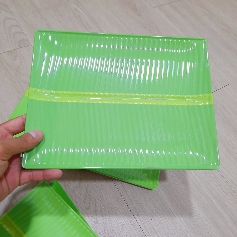 Dĩa Nhựa Lá Chuối Melamine Cao Cấp