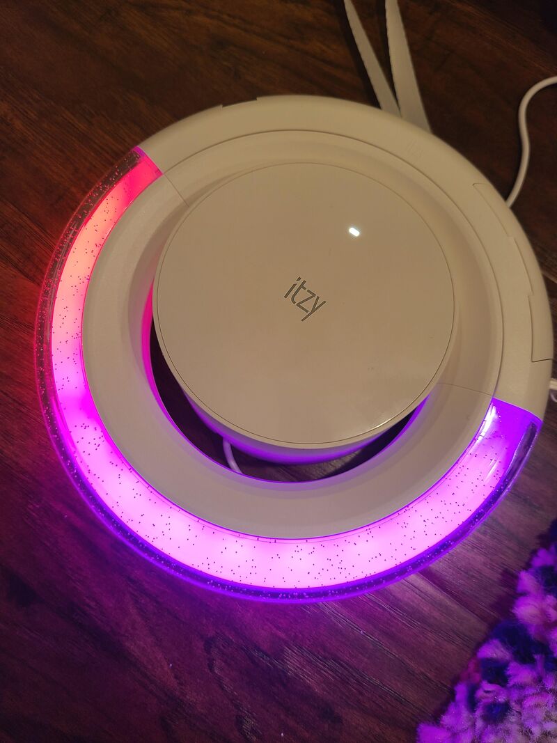 OFFICIAL LIGHT RING ITZY CHK