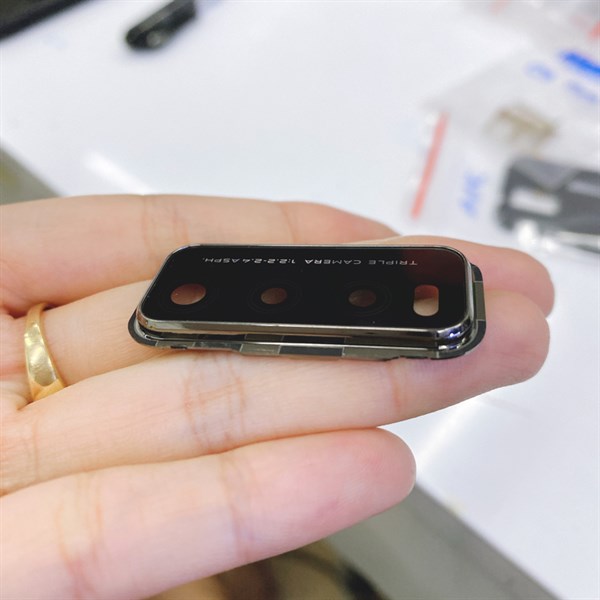 Kính camera Vivo Y20