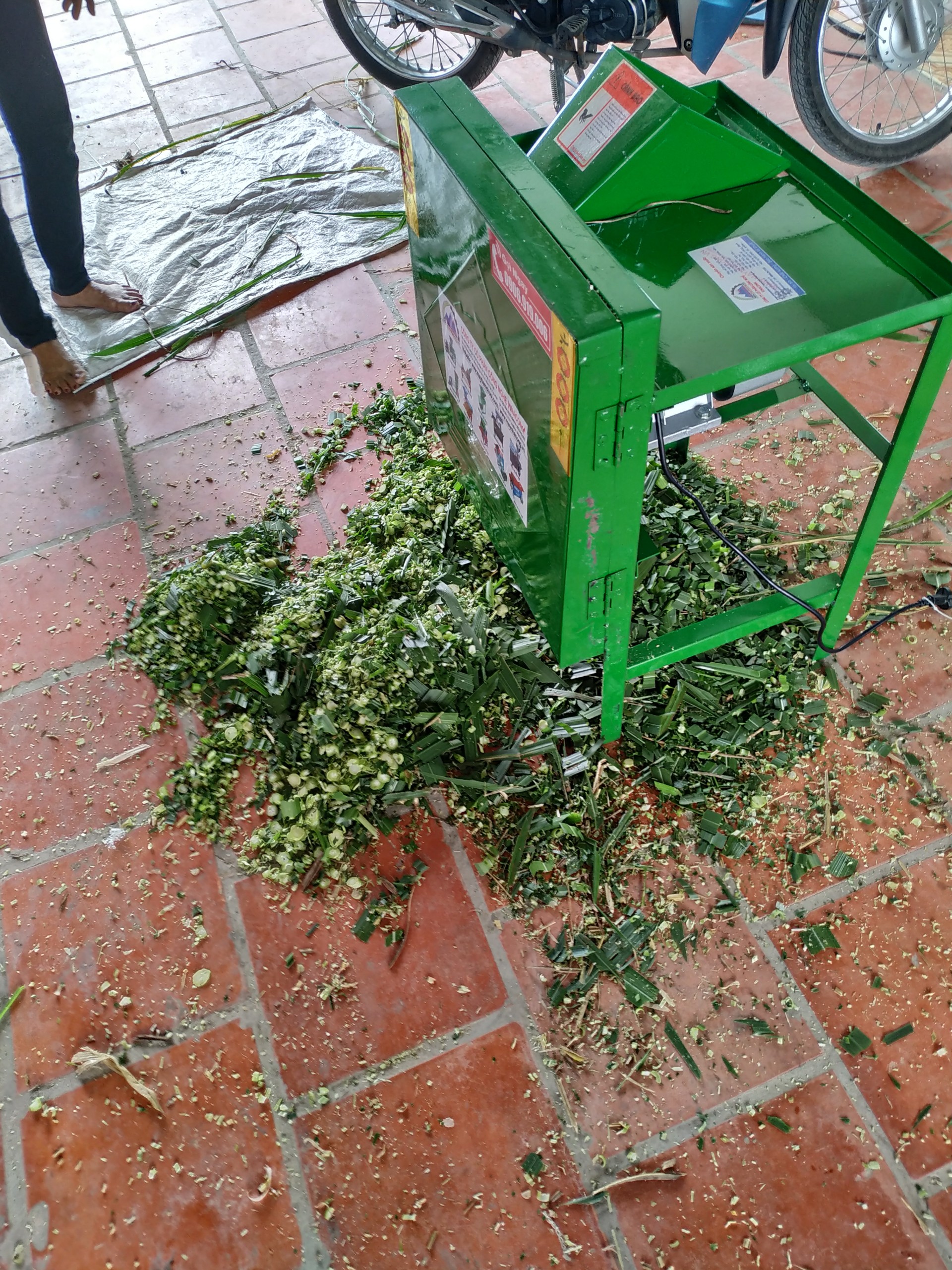 Máy băm cỏ đa năng, máy băm cỏ tại An Giang - Máy băm cỏ tại Long an, Bến Tre, Đồng Nai