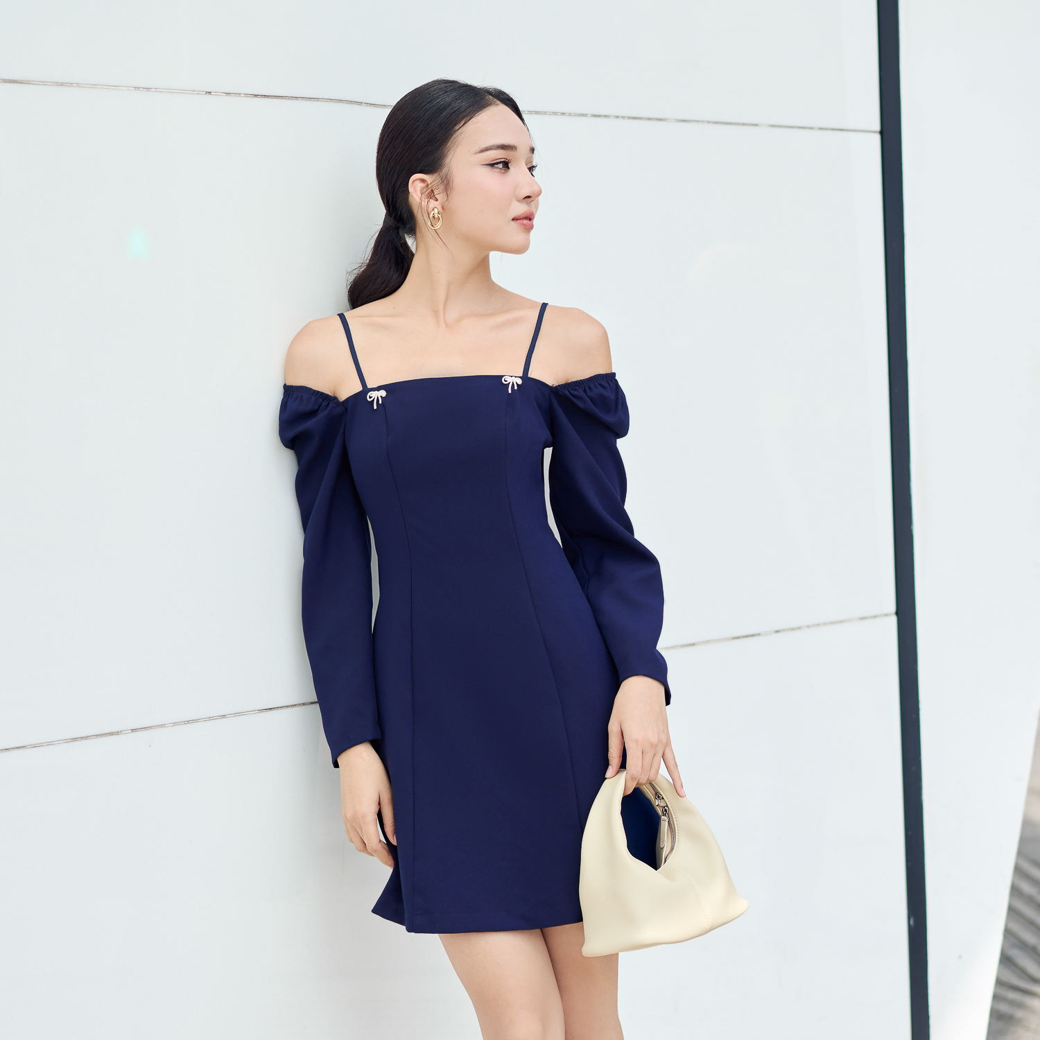 Đầm mini ôm bố thái Maybi