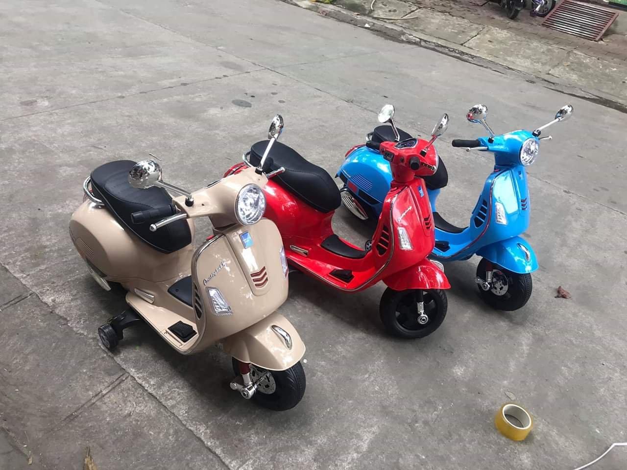 XE MÁY ĐIỆN CHO BÉ CHO BÉ LOẠI LỚN MÀU ĐỎ