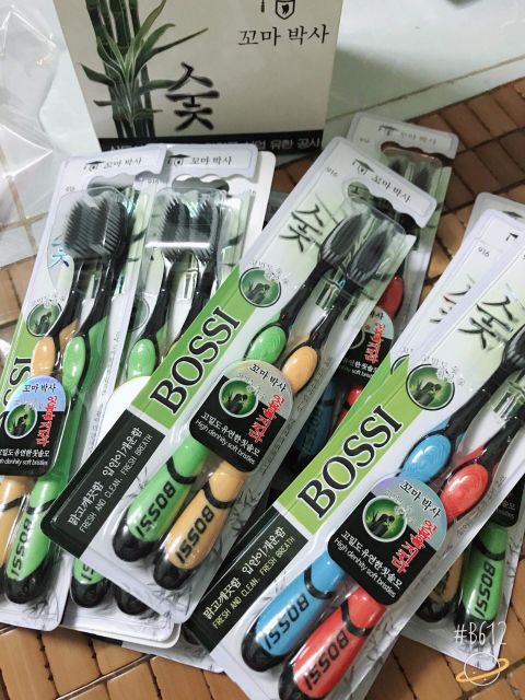 Bộ bàn trải đánh răng than tre(2 chiếc)