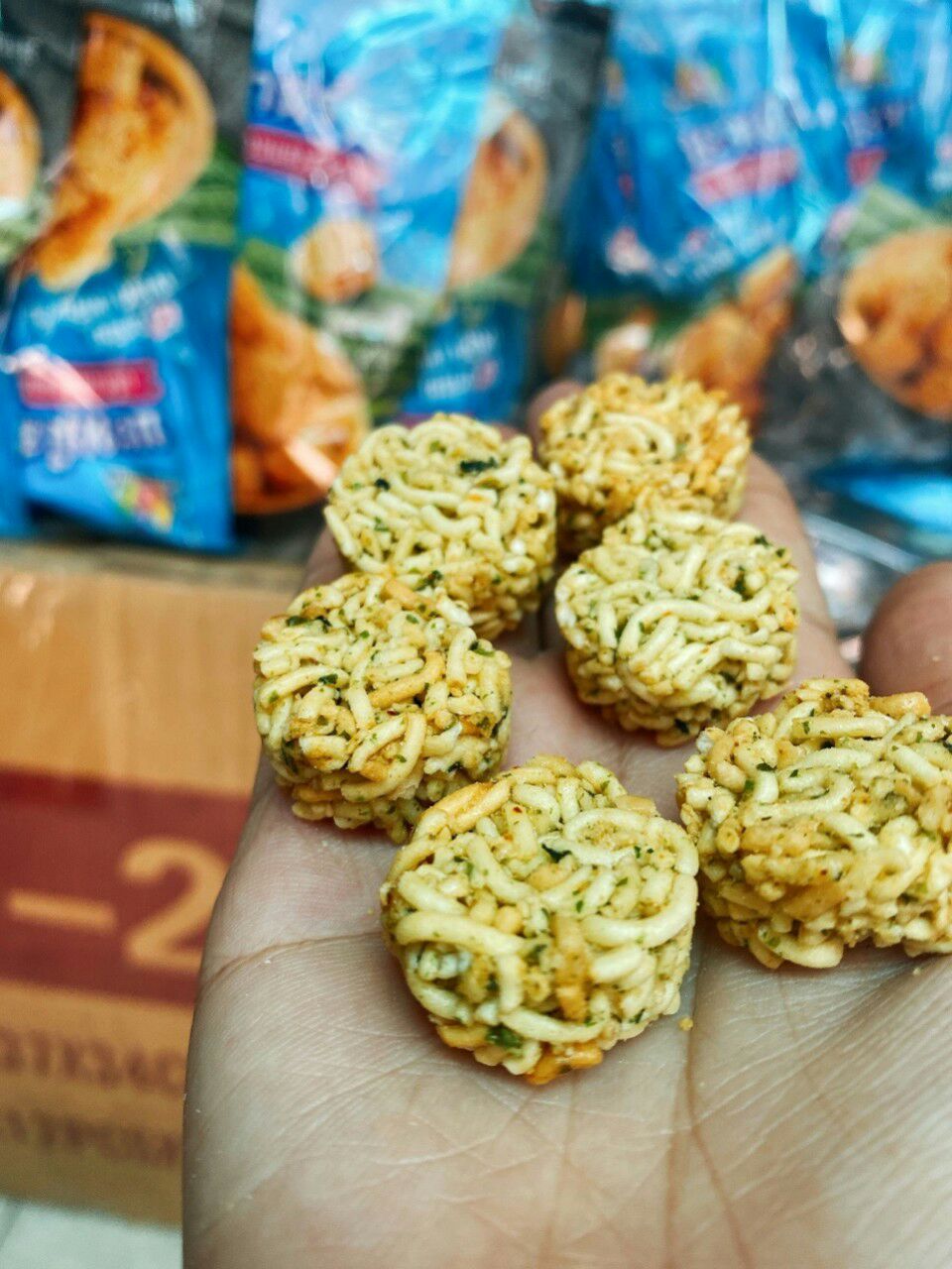 SANACK MÌ VIEN RONG BIỂN
