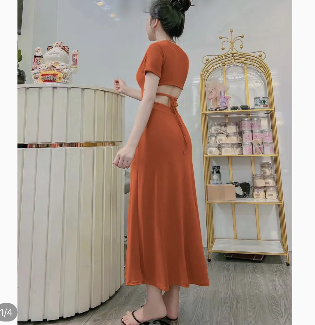 Đầm cổ tròn tay ngắn dáng dài hở lưng cột dây chất gân xòe