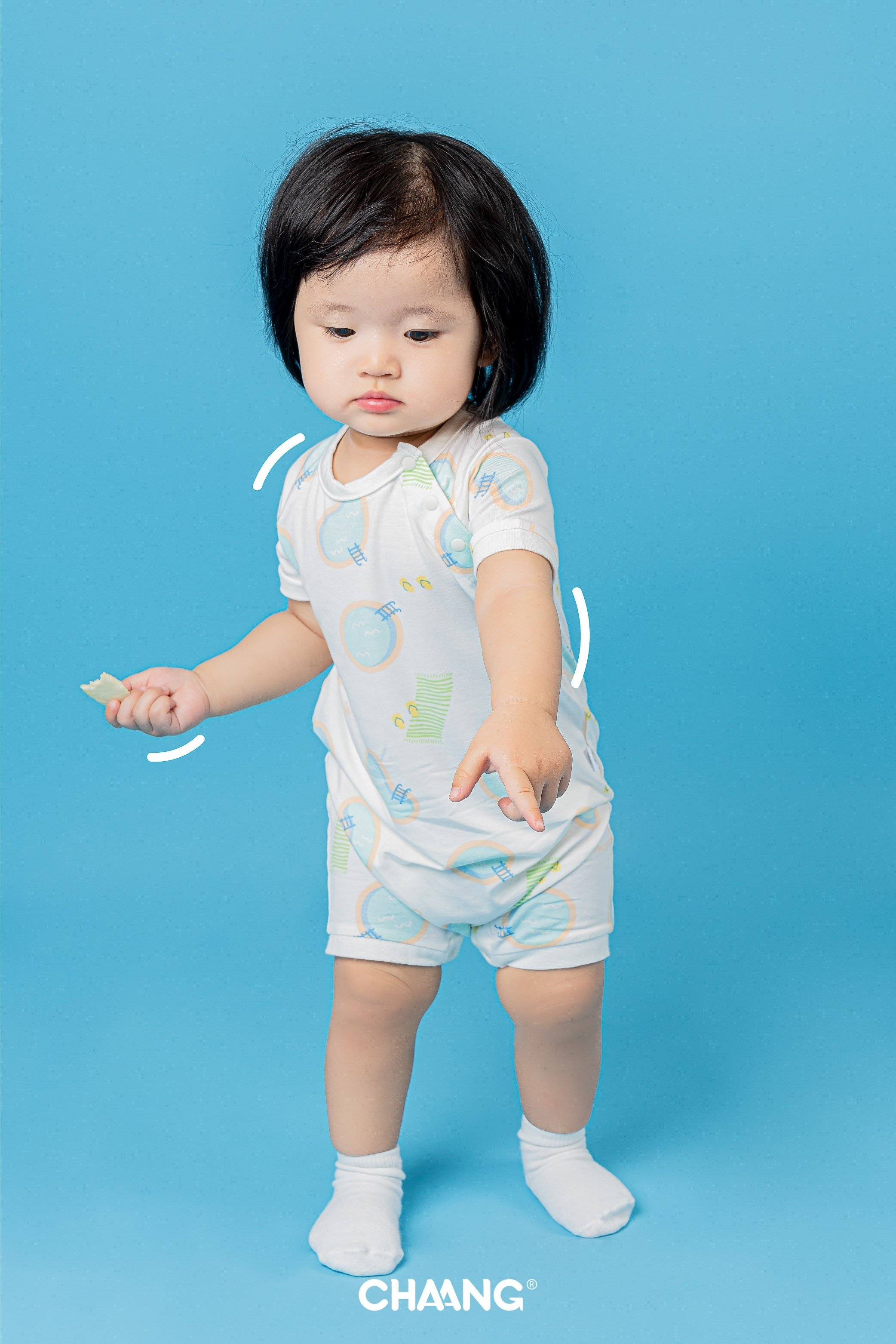 Body cúc chéo Pool Chaang