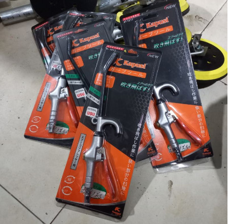 Súng xịt hơi Kapusi K-1017,súng thổi bụi,máy hút khí,súng xịt khô,vòi xịt hơi,vòi xịt khô,dụng cụ xịt hơi,súng xì khô,máy thổi khí,súng áp suất không khí,dụng cụ sịt hơi, súng hơi, súng thổi hơi,súng xịt khô, xì khô,xì hơi, đầu xịt hơi