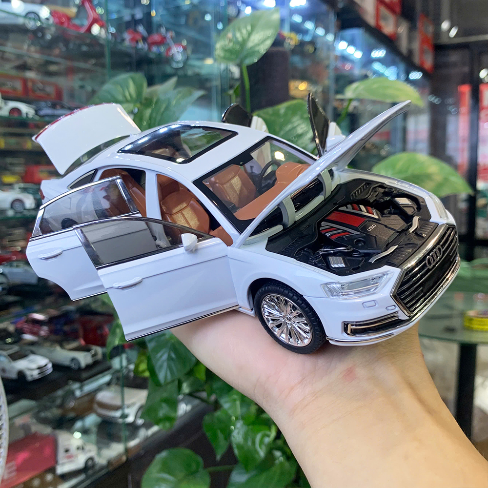 Mô hình xe Audi A8 có đèn và âm thanh tỉ lệ 1:24 Chezhi