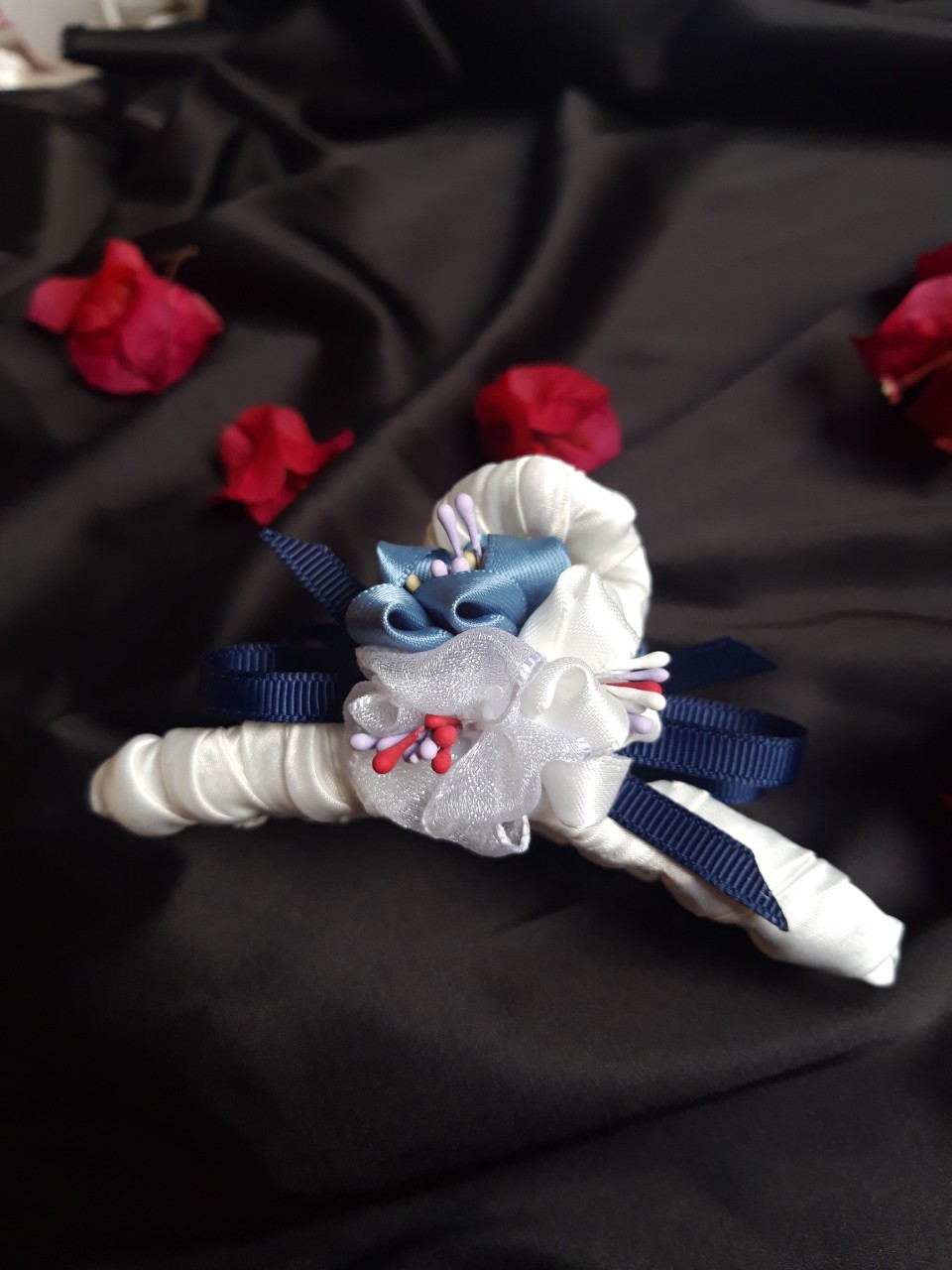 Kẹp Cua Dài Kèm Hoa Handmake