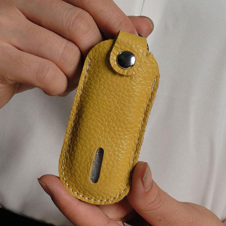 Móc Khóa Da Bò Đựng Thẻ Xe Bật Lửa USB Thẻ Từ Tròn