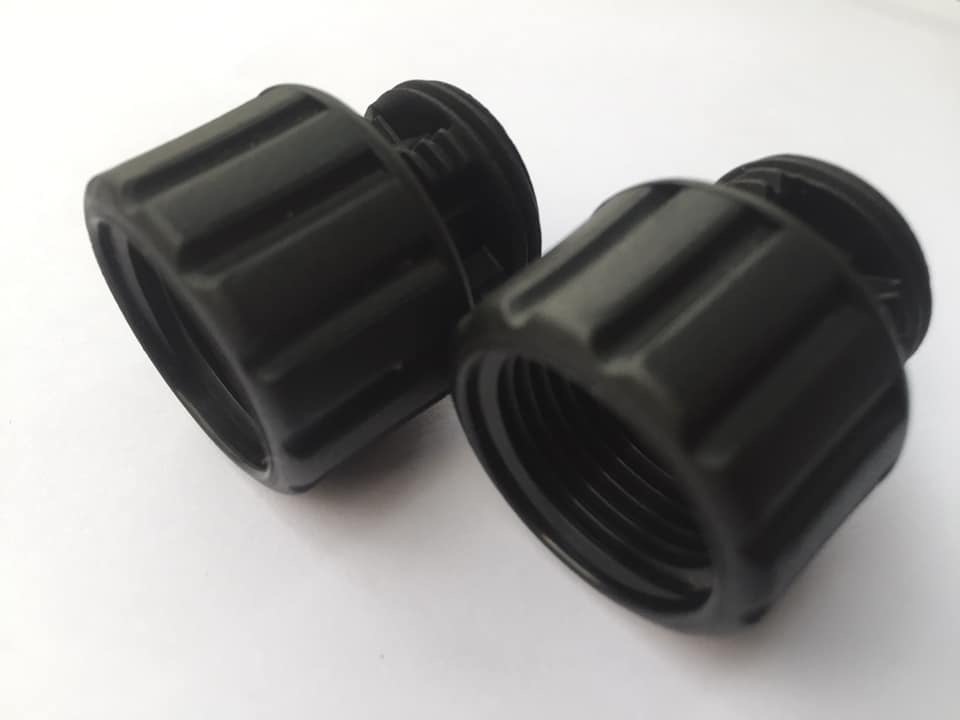 2 chiếc lơ 21 bằng nhựa cao cấp