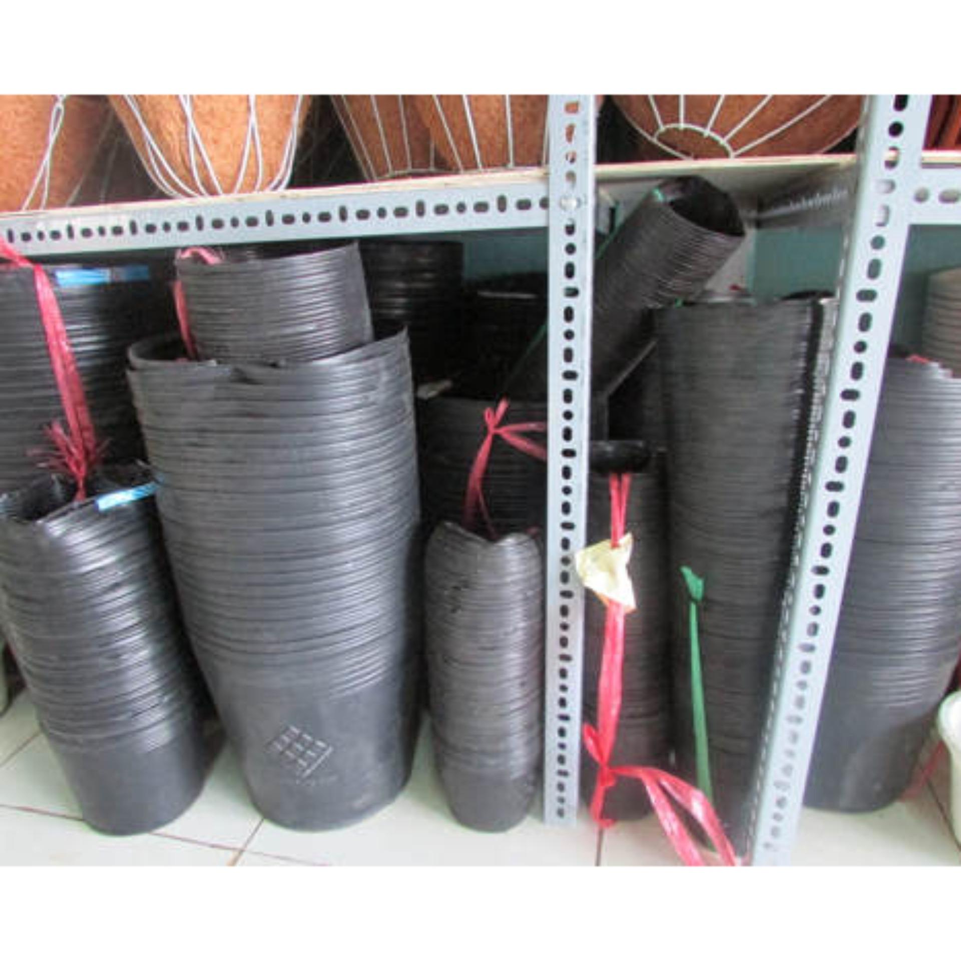 Chậu nhựa trồng cây đủ kích cỡ (1kg)